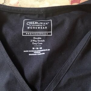 Cherokee maternity scrubs